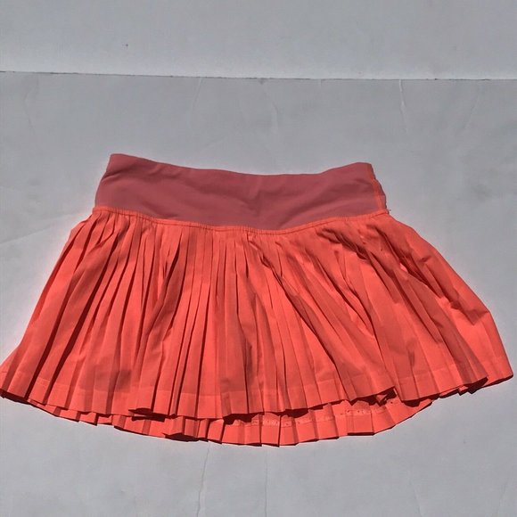 LULULEMON PLEAT TO STREET SKIRT SKORT GRAPEFRUIT - Picture 2 of 7